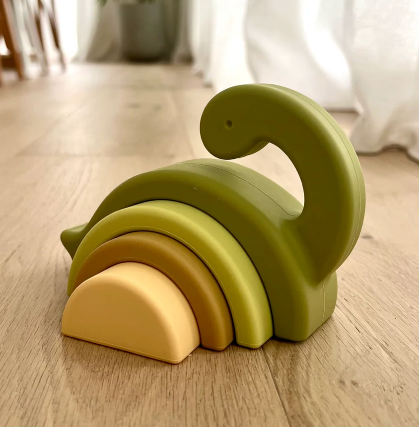 Green Dinosaur Nesting Set
