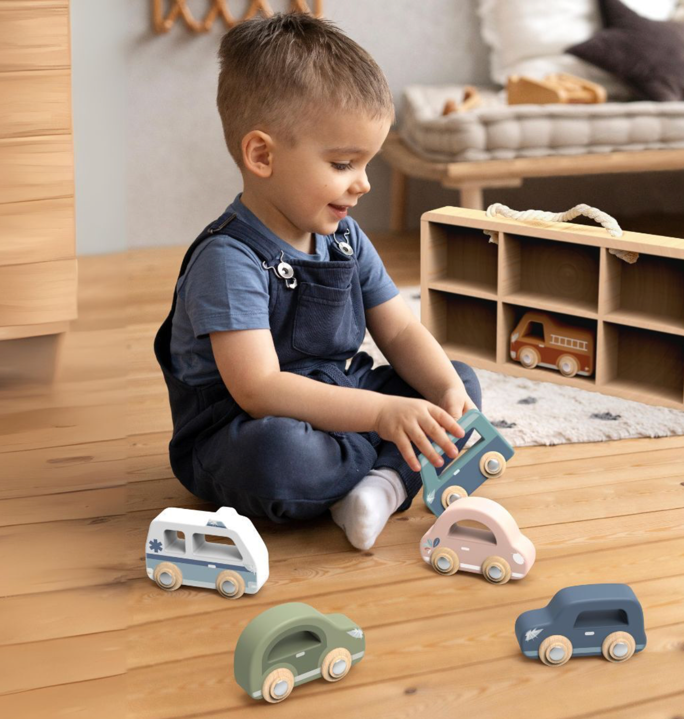 Wooden Car Display Case – Set of 6