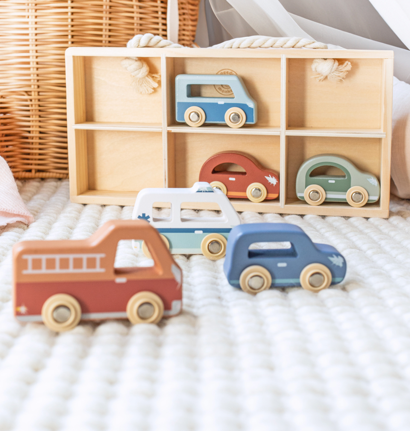 Wooden Car Display Case – Set of 6