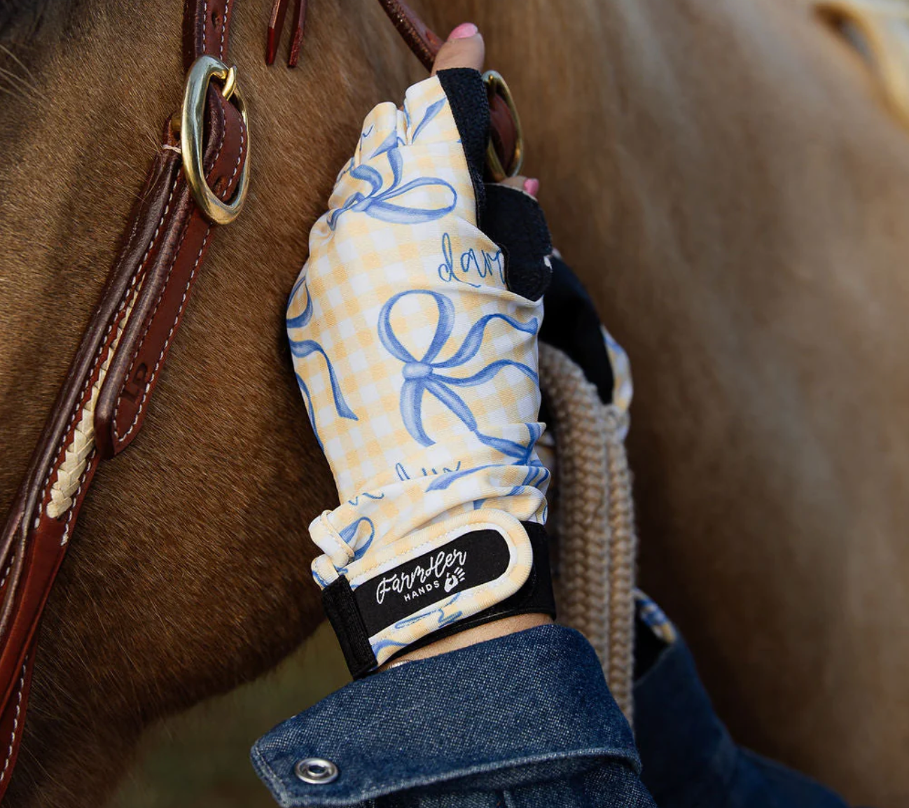 Farm Her UPF50+ Gloves - Bluebelle