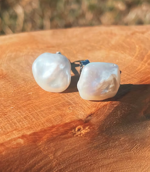 Cosmos Pearl Earrings